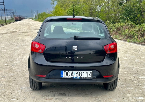 Seat Ibiza cena 13800 przebieg: 230000, rok produkcji 2008 z Wrocław małe 436